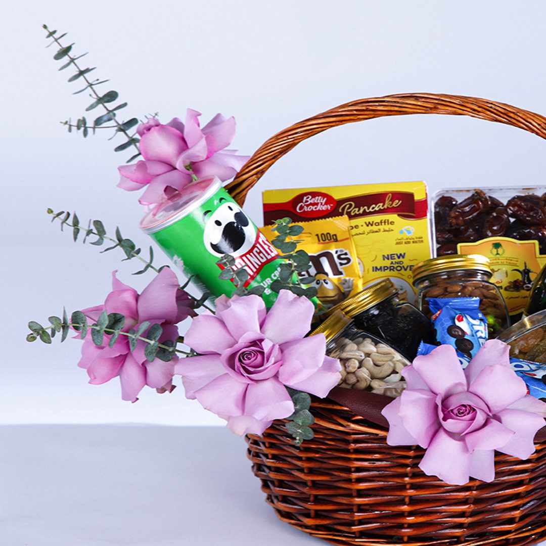 RakhiWorldWide.com : Send Exclusive Rakhi Special Hamper for Kids to Abu  Dhabi : Gifts Delivery all over Abu Dhabi